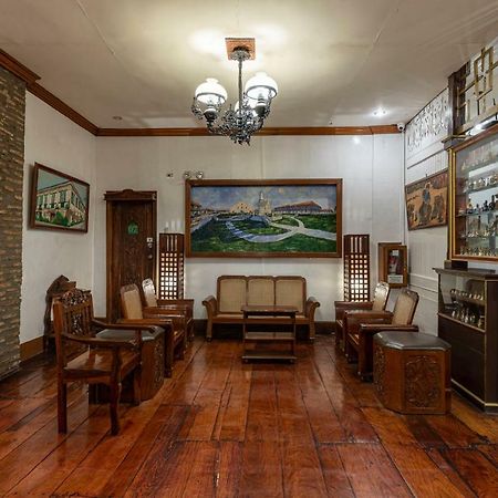 Zen Rooms Grandpa'S Inn Vigan Buitenkant foto