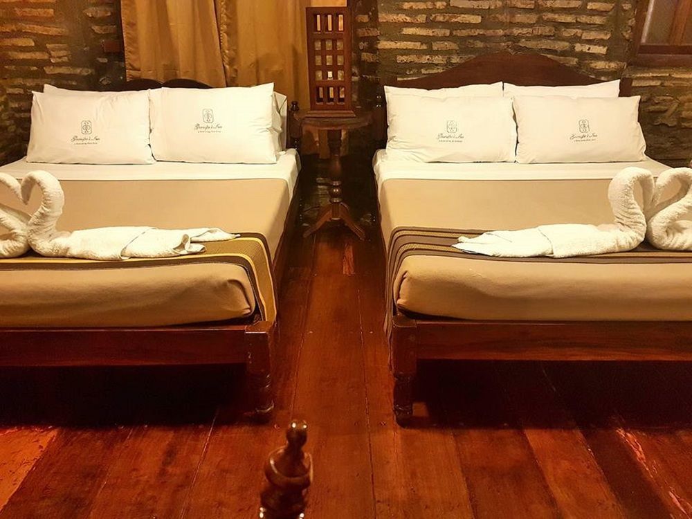 Zen Rooms Grandpa'S Inn Vigan Buitenkant foto