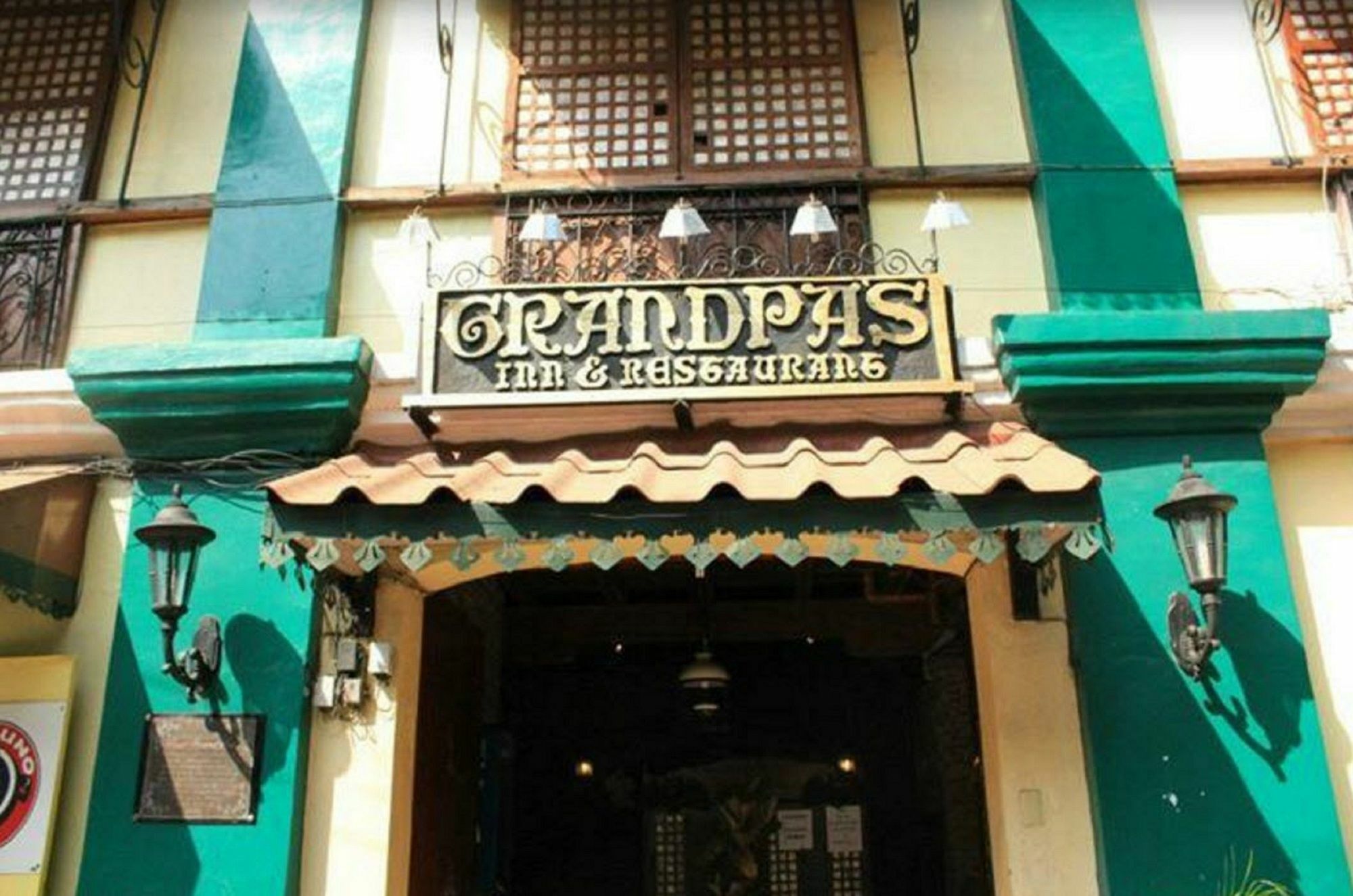 Zen Rooms Grandpa'S Inn Vigan Buitenkant foto