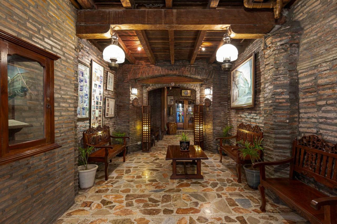 Zen Rooms Grandpa'S Inn Vigan Buitenkant foto